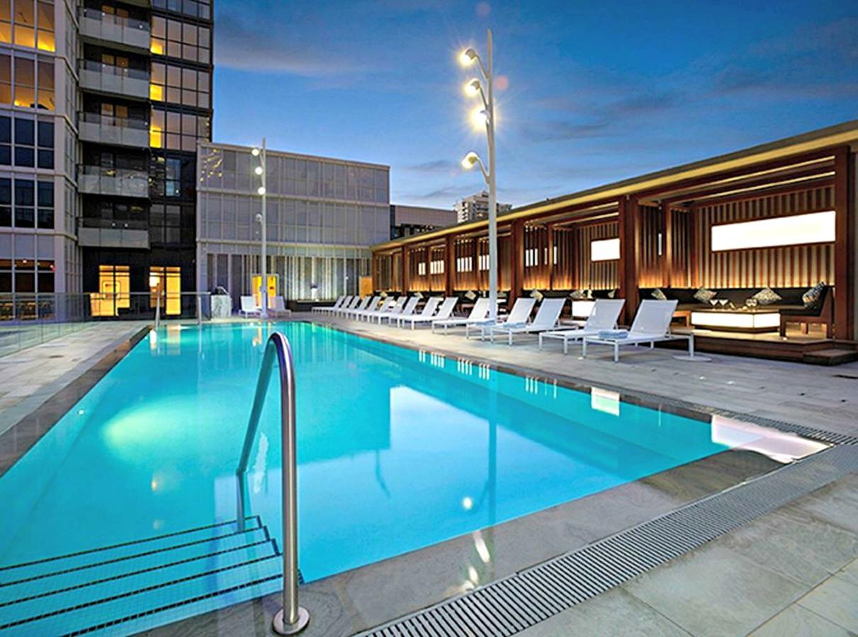 Pelicanstay In Downtown Toronto Toronto