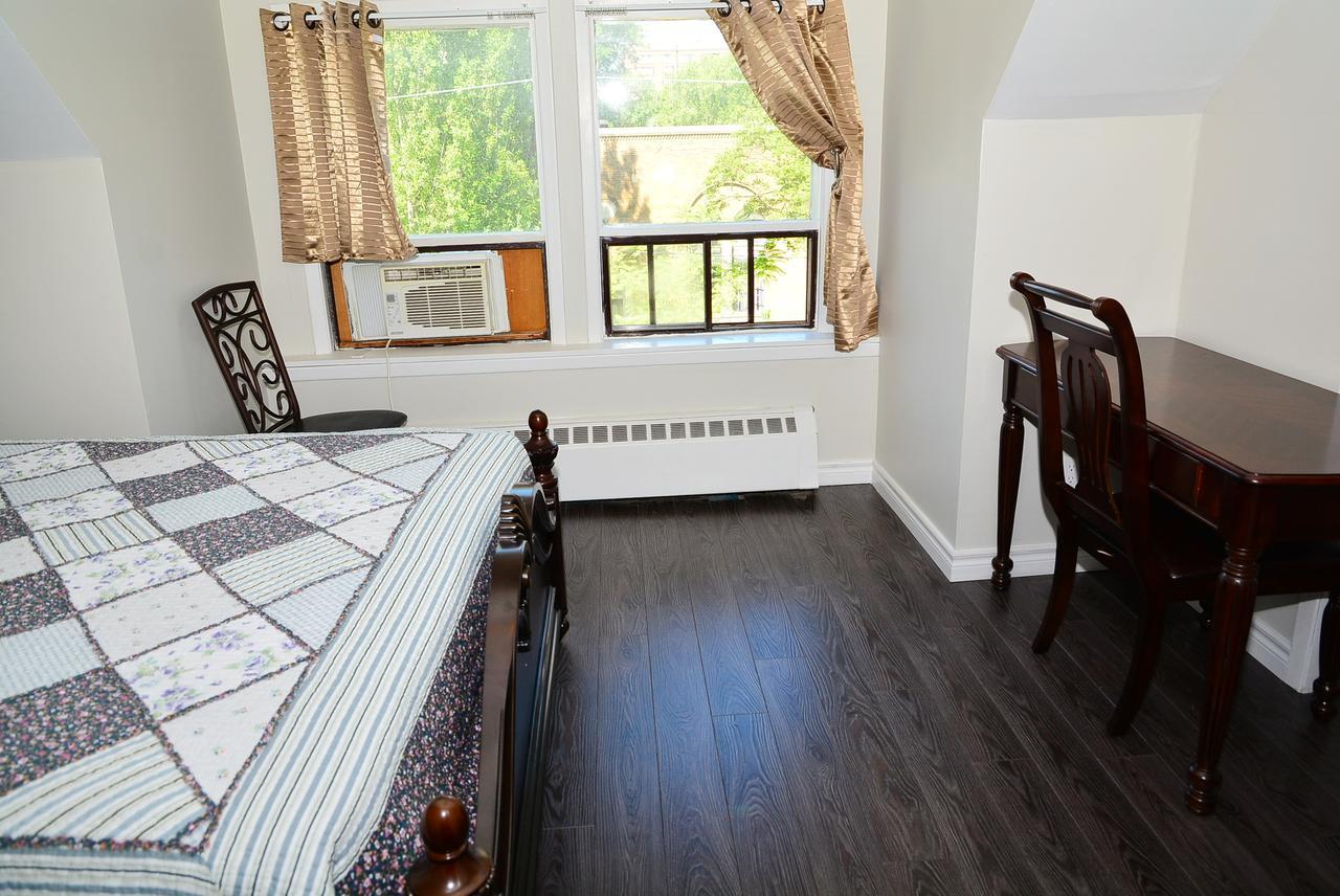Guests House * Toronto