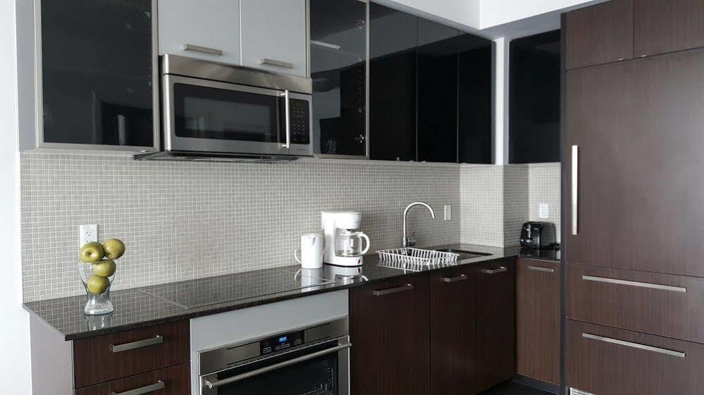 Kashaneh - Yonge Street Hotel 3*