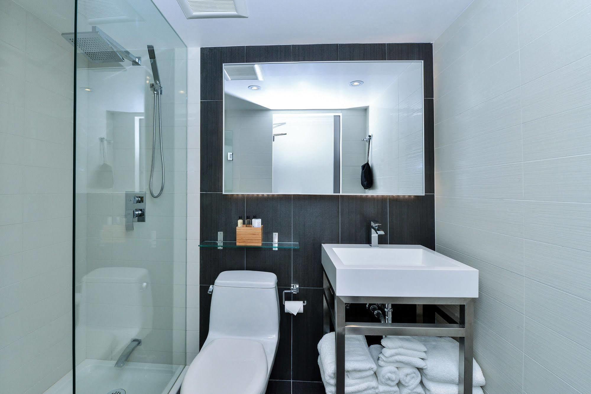 The Saint Hotel, Ascend Collection 3* Toronto