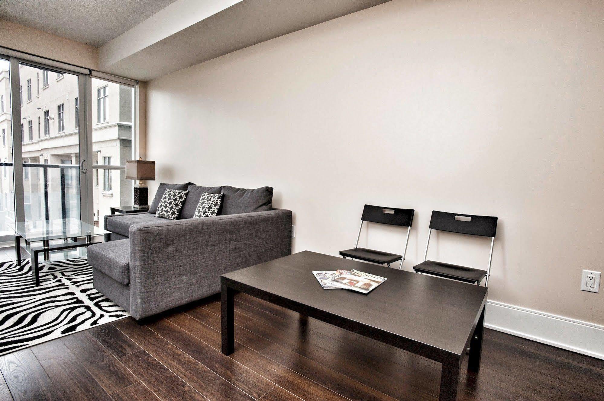 Life Luxury Downtown