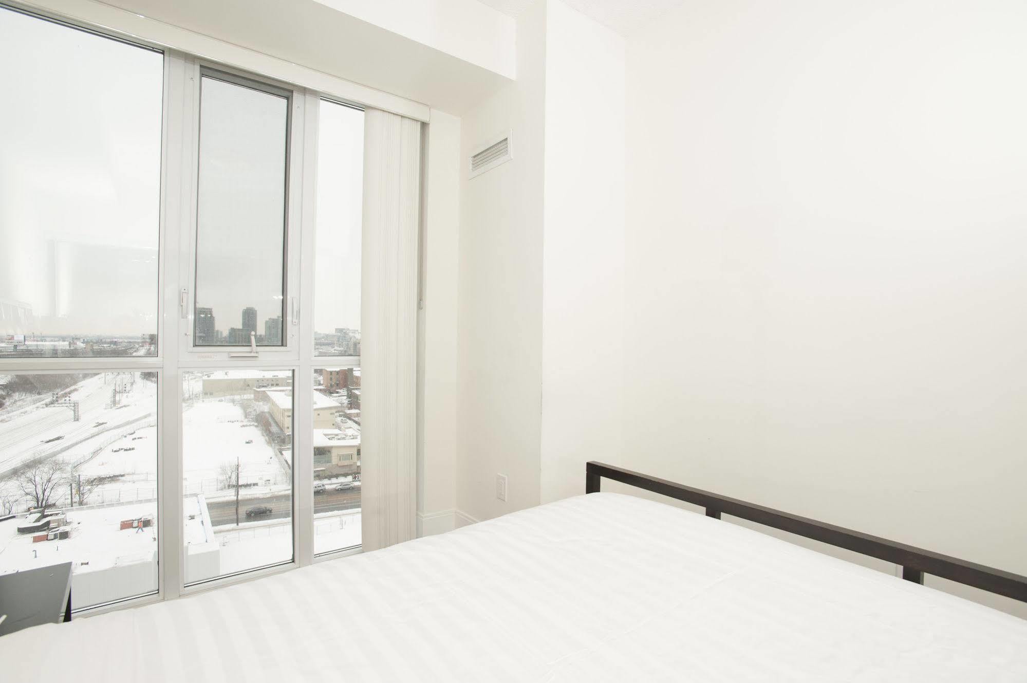 Life Luxury Downtown Hotel