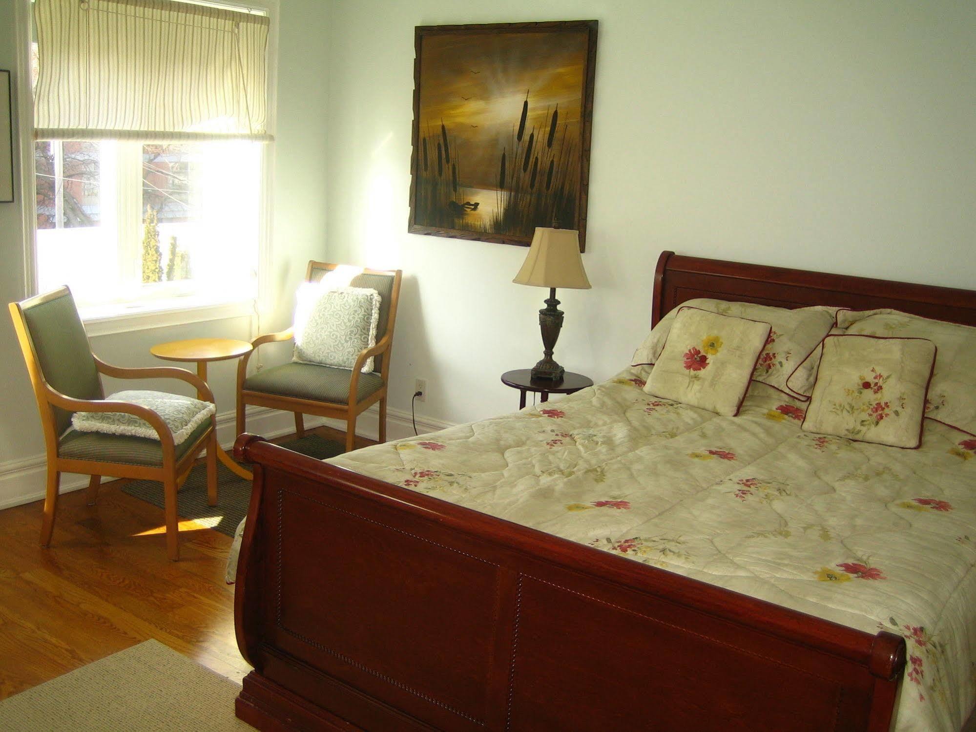 A Dreams (adults Only) Bed & Breakfast