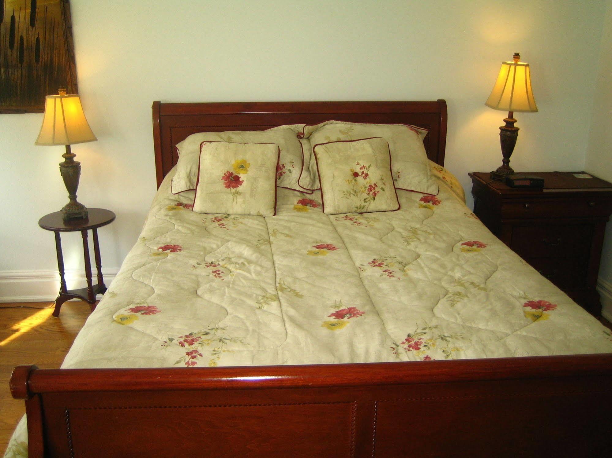 A Dreams (adults Only) Bed & Breakfast 3*