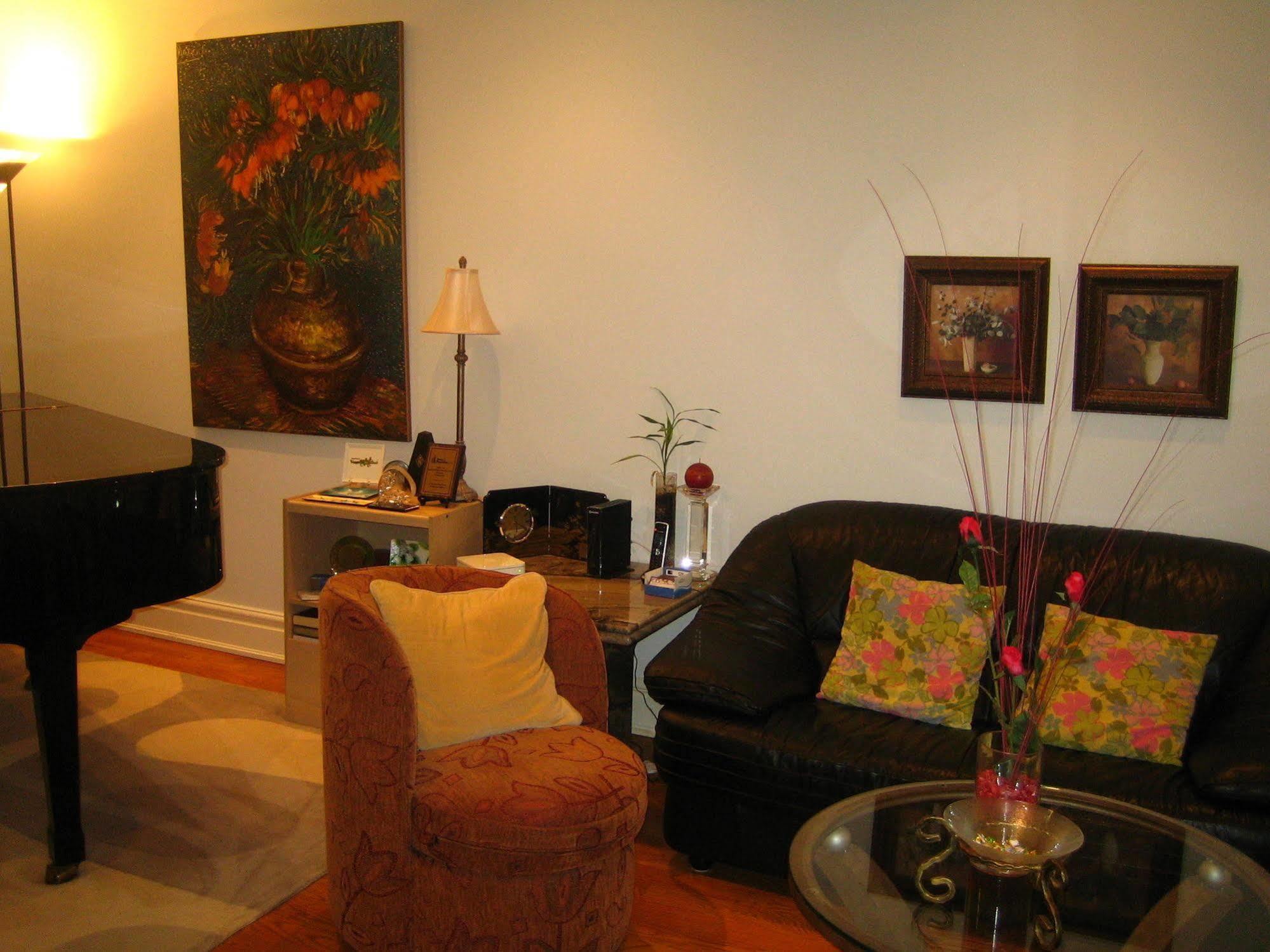 Bed & Breakfast A Dreams (adults Only) Toronto