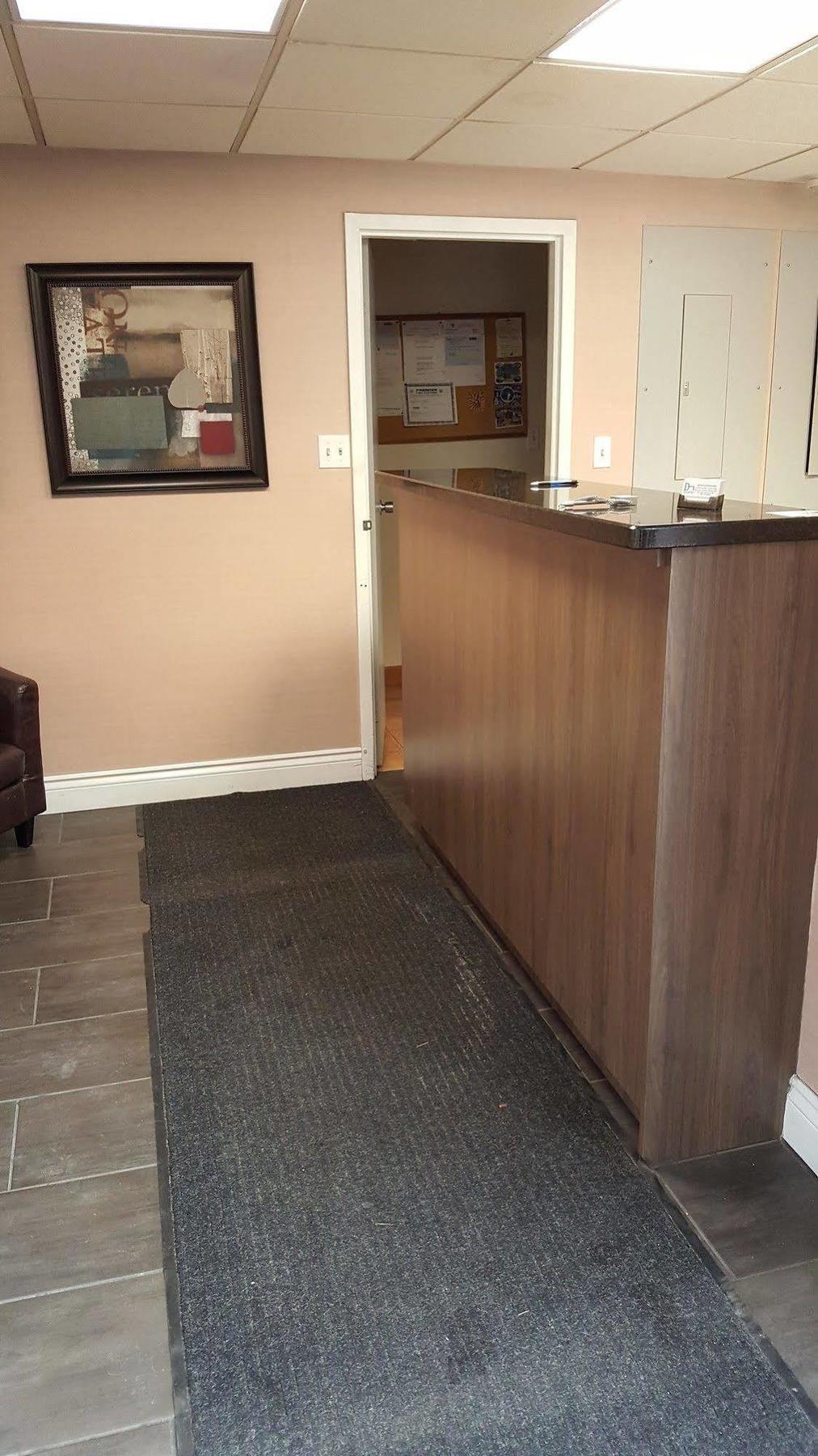 Deluxe 3* Toronto
