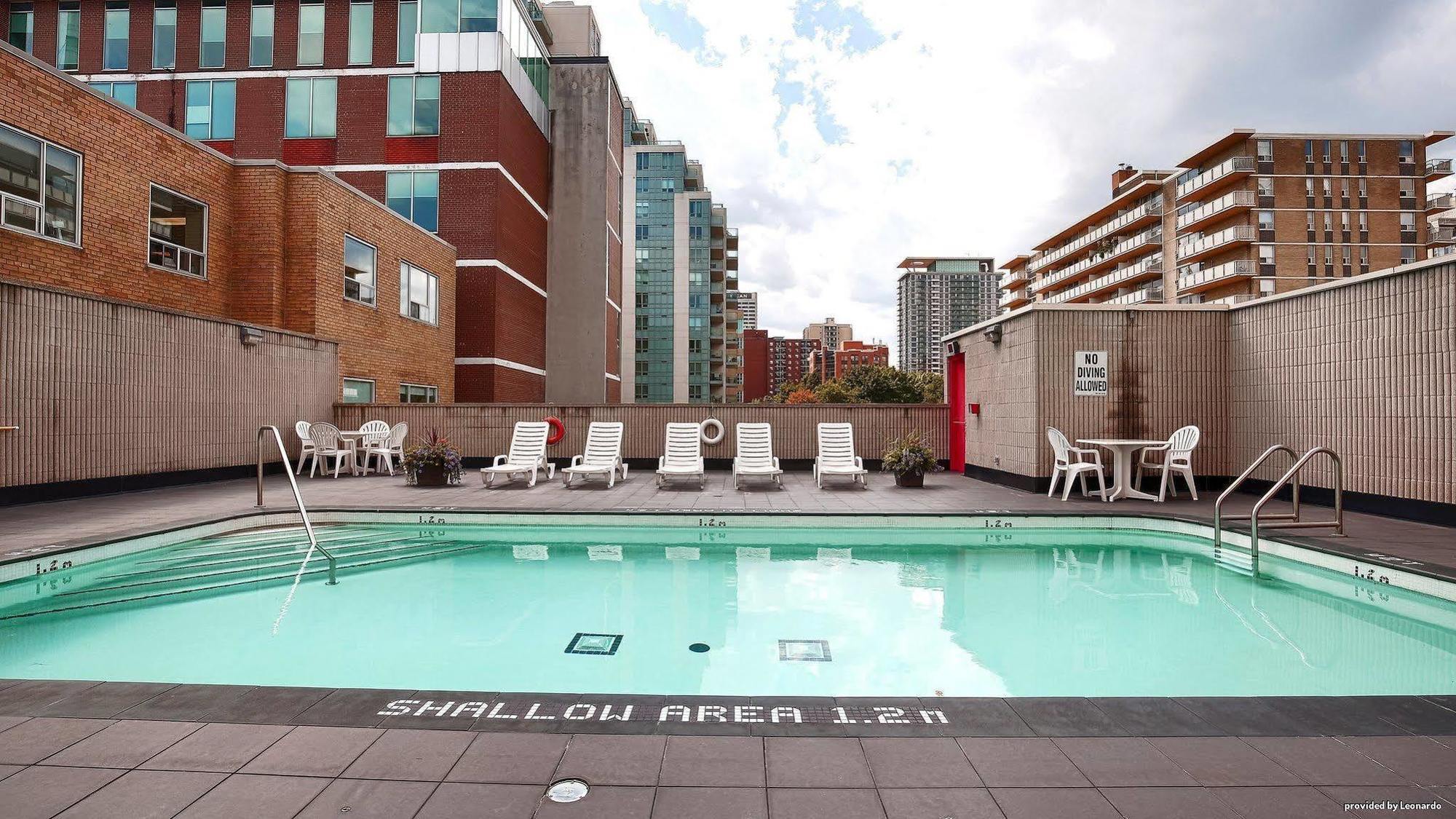 Hotel The Roehampton Toronto