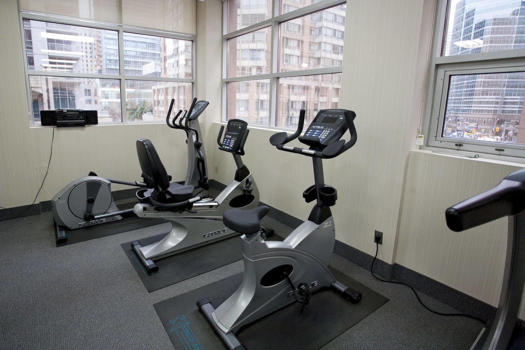 Glen Grove - Conservatory Tower 3* Toronto