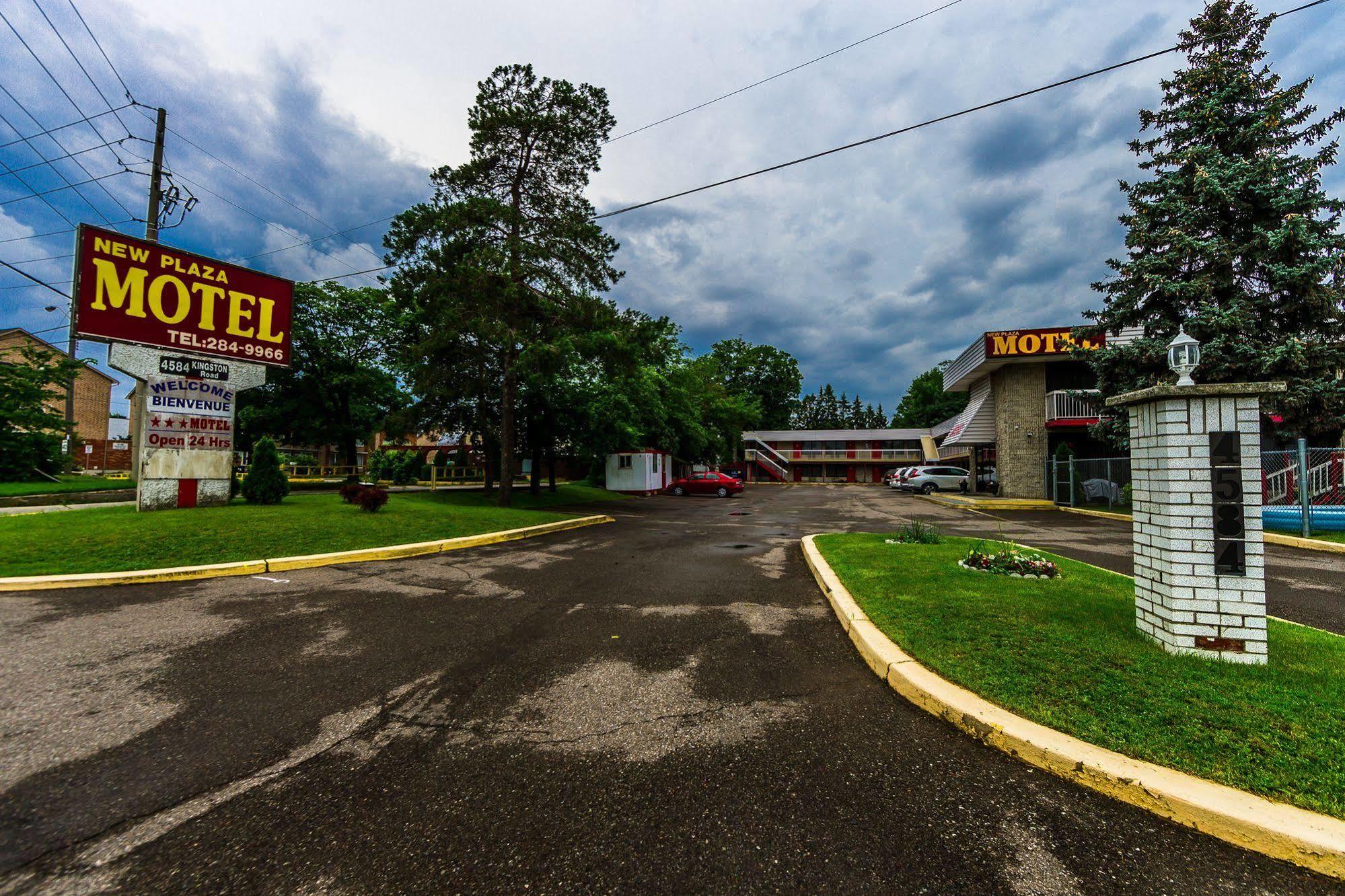 Motel New Plaza Toronto