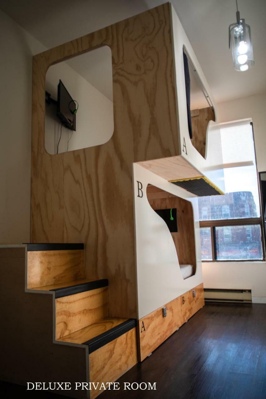 Two Peas Pod Hostel Toronto