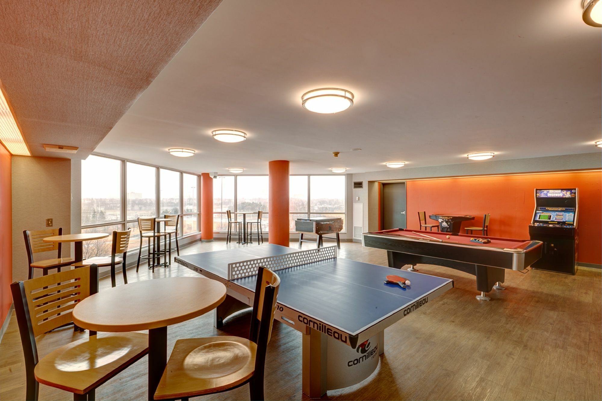 & Conference Centre - Apartment Toronto