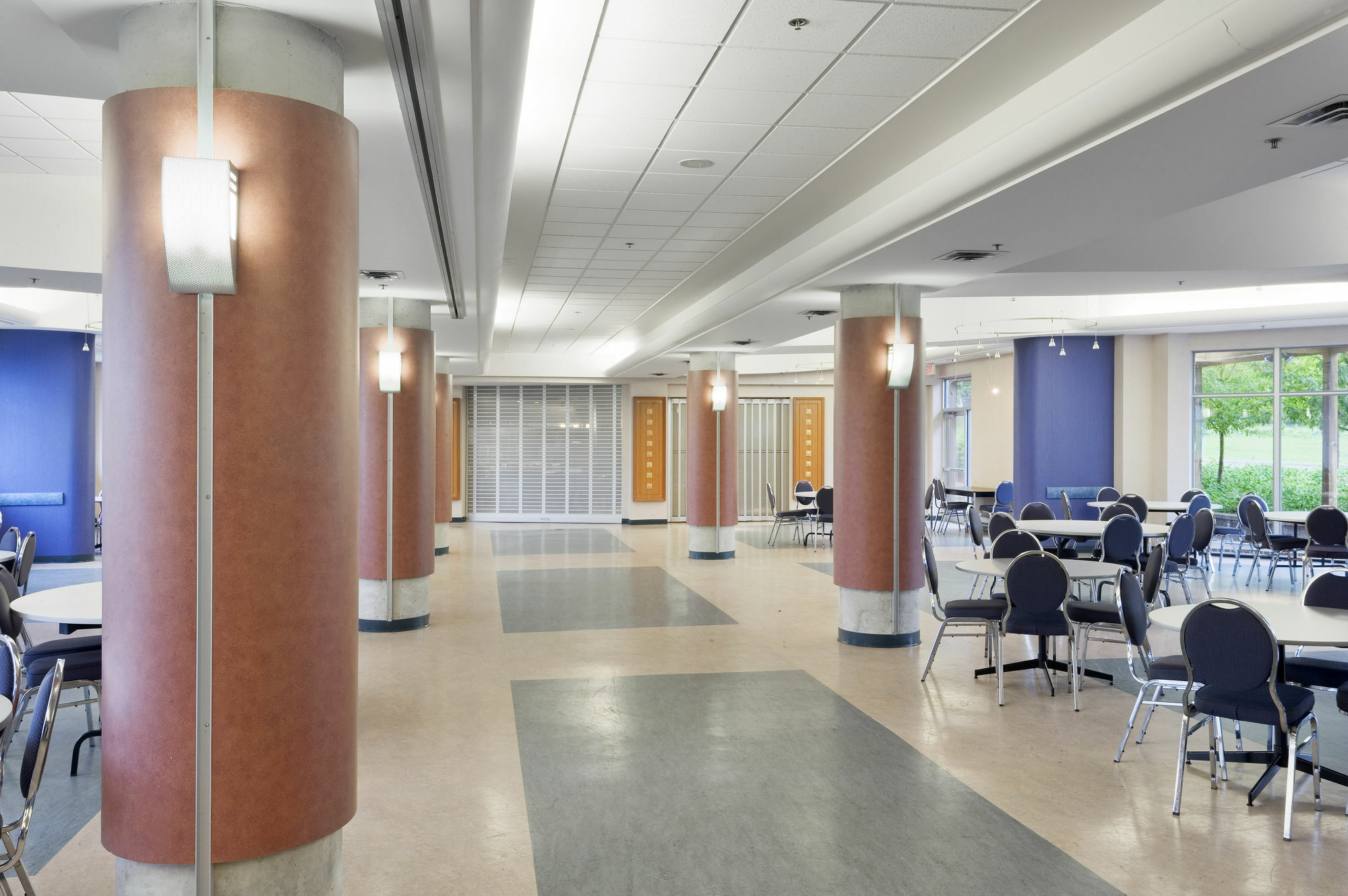 & Conference Centre - *