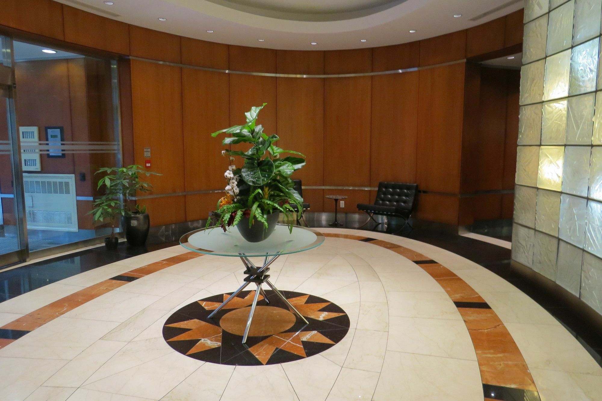 Tosuites - Elev'n21 Toronto