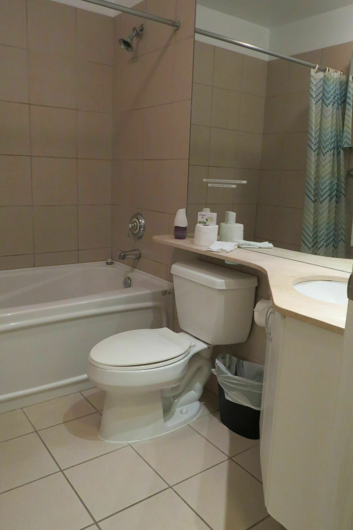 Tosuites - Elev'n21 Toronto