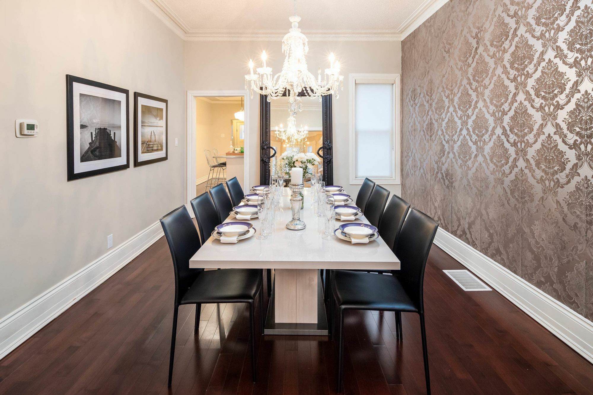 Holiday home Quickstay - Chic & Modern Townhouse In Little Italy