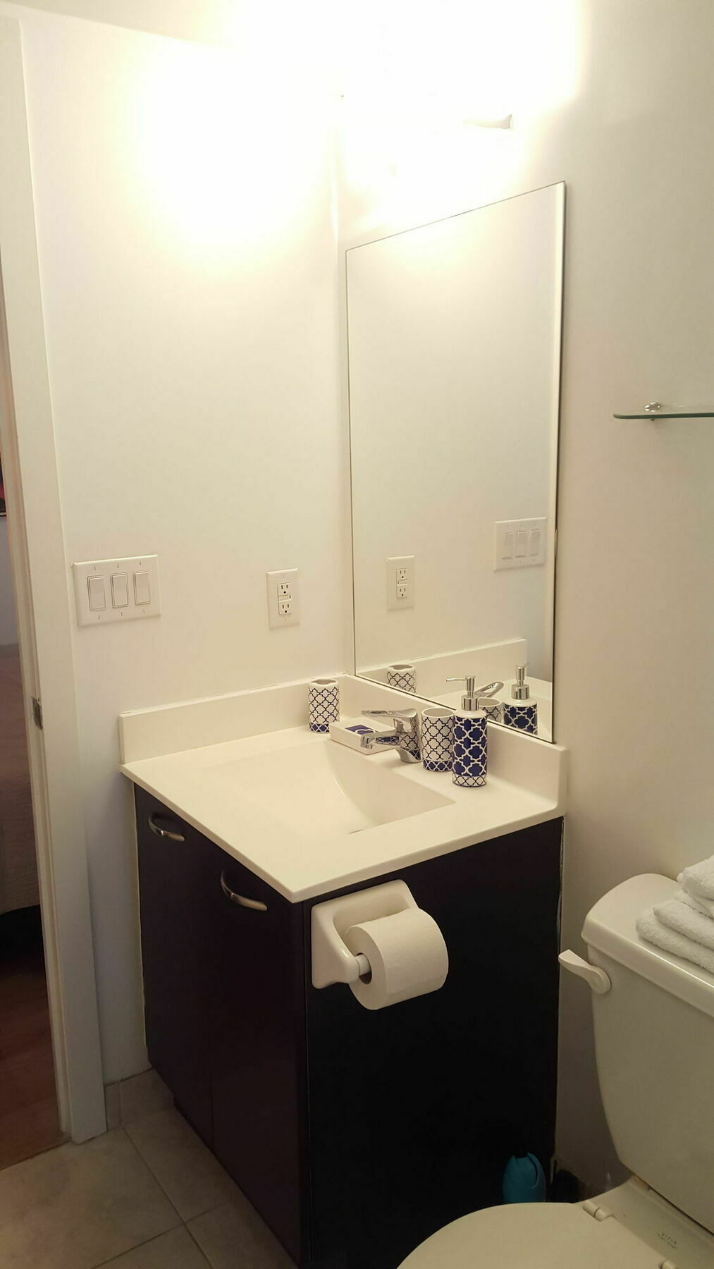 Lavish Suites - Brand New Two Bedroom - Cn Tower View Toronto