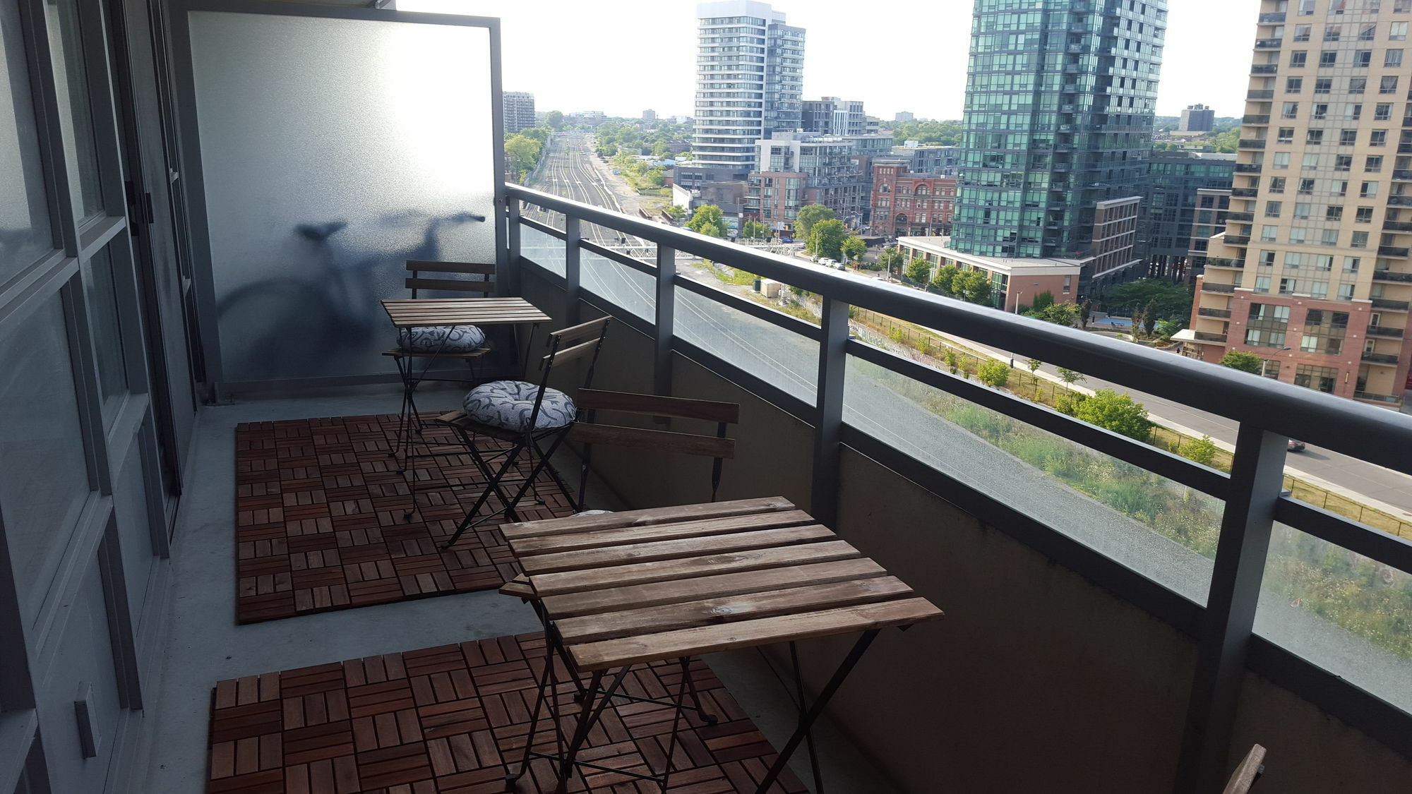 Lavish Suites - Brand New Two Bedroom - Cn Tower View * Toronto
