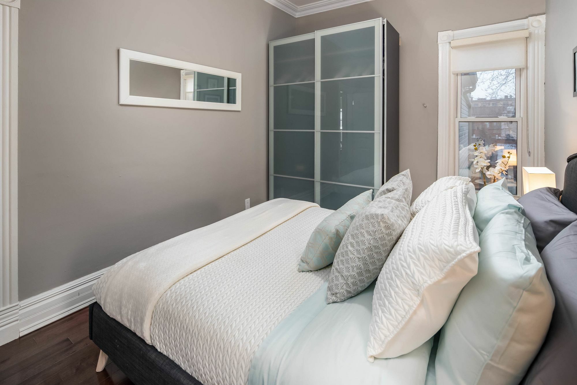 Quickstay - Chic & Modern Townhouse In Little Italy
