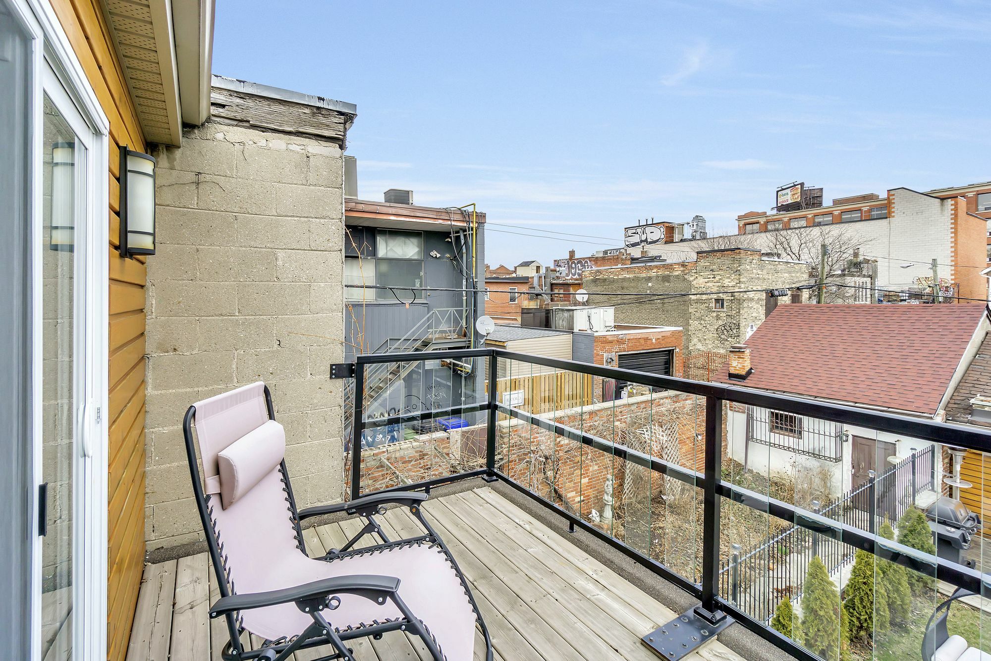 Holiday home Quickstay - Chic & Modern Townhouse In Little Italy *