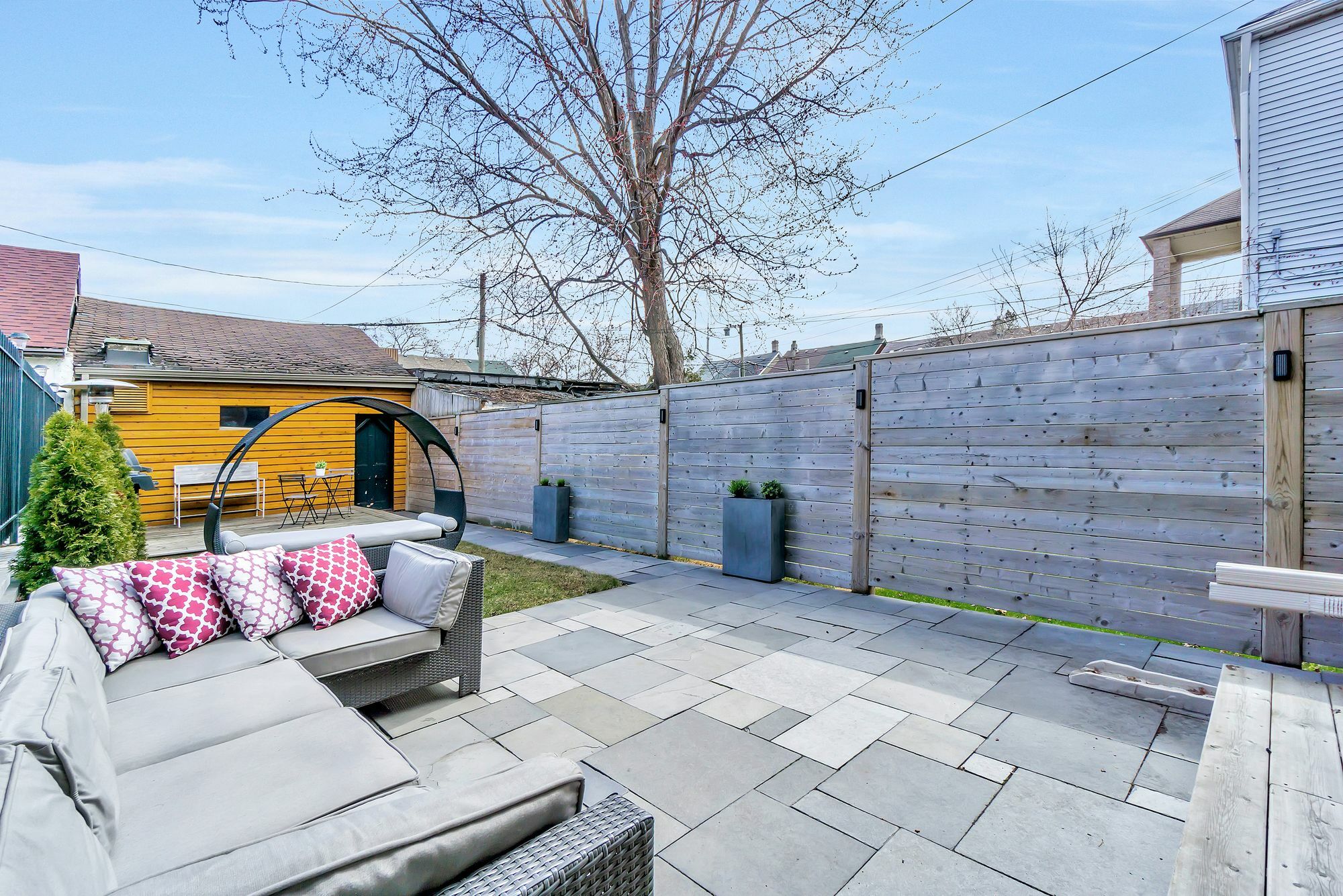 Quickstay - Chic & Modern Townhouse In Little Italy * Toronto