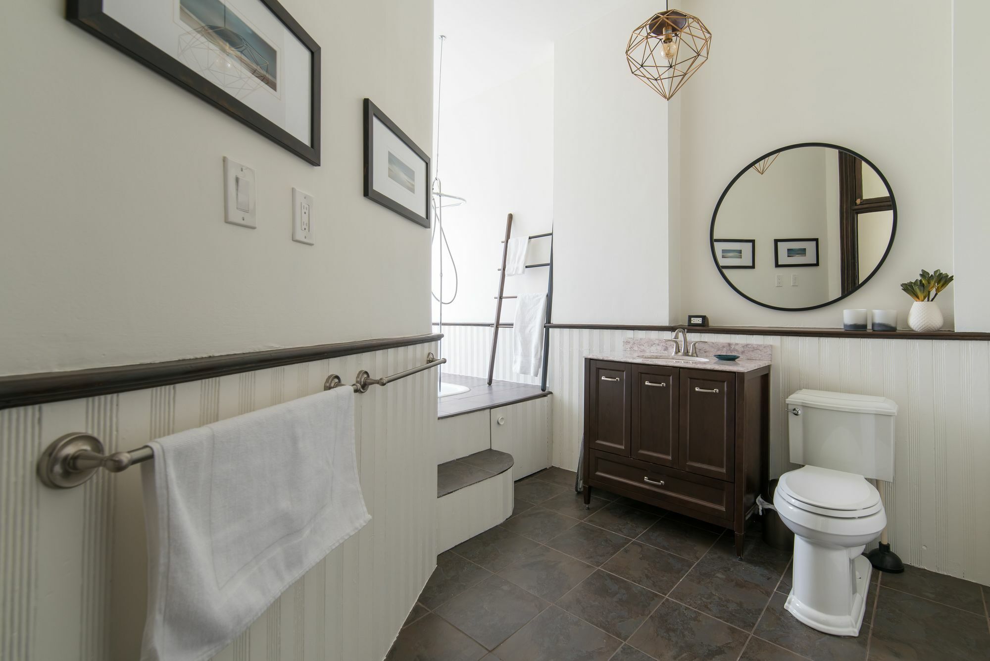 Charming 3br In Queen Street East By Sonder Apartment