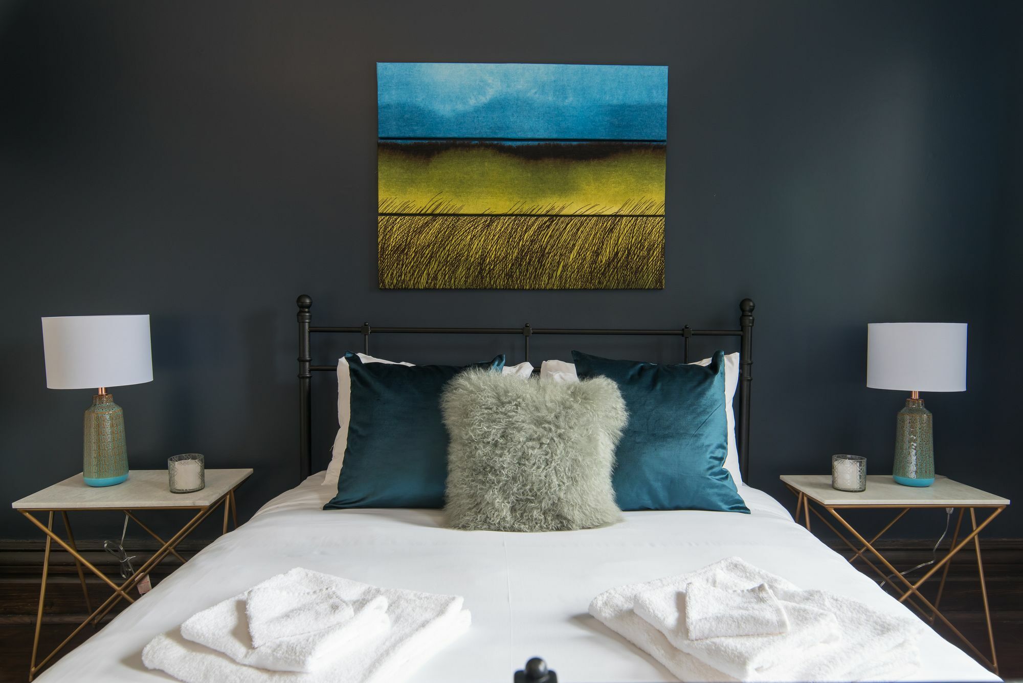 Charming 3br In Queen Street East By Sonder Toronto