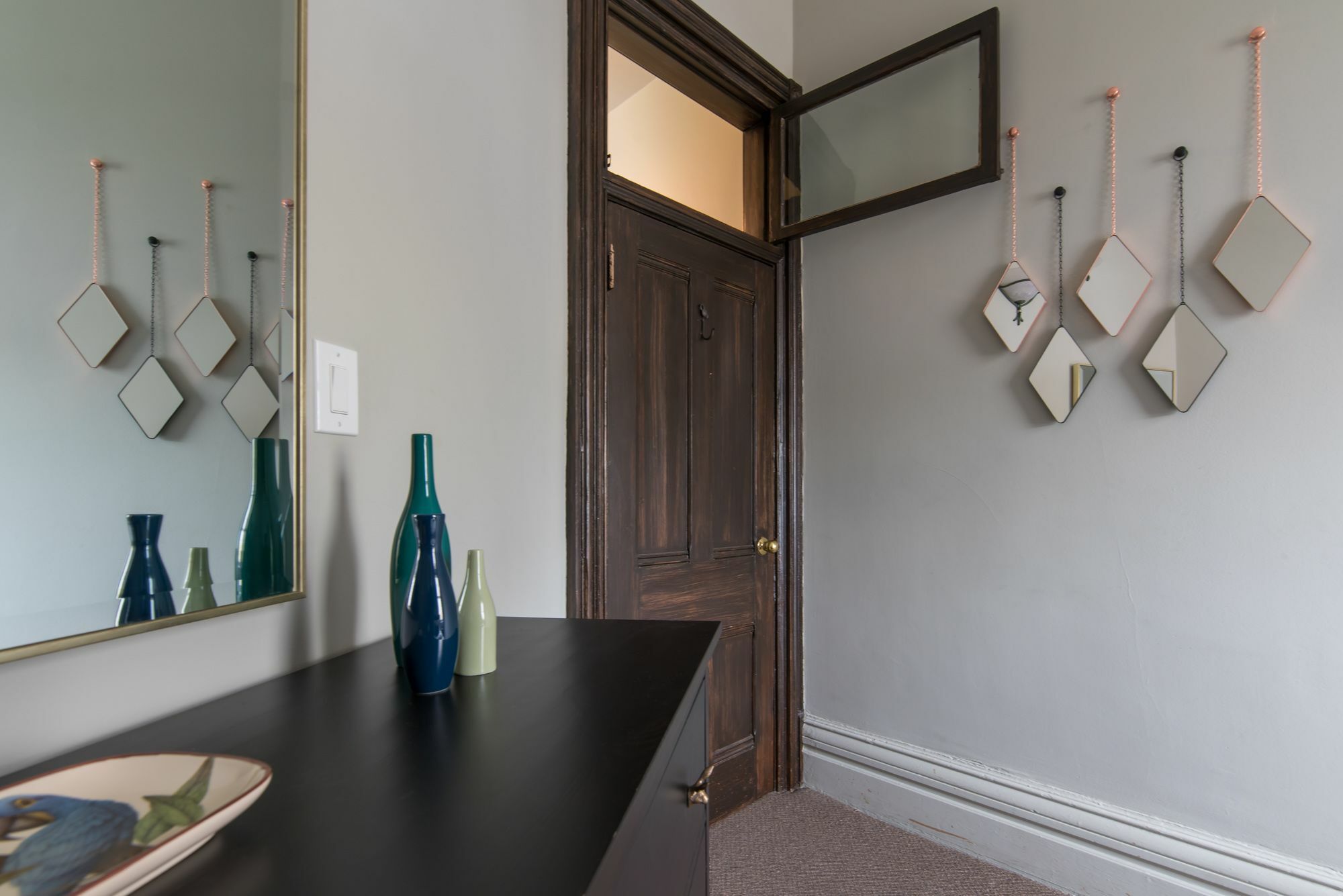 Charming 3br In Queen Street East By Sonder Apartment