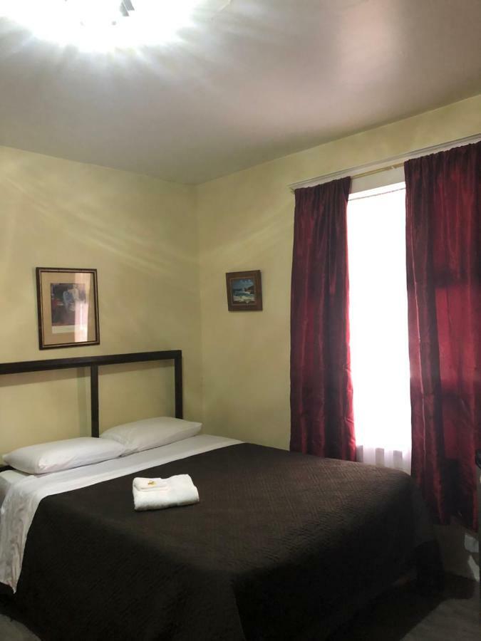 Mina's Guest house