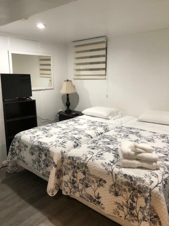 Mina's Guest house *