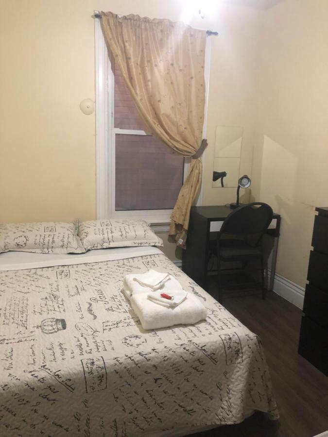 Mina's Guest house *