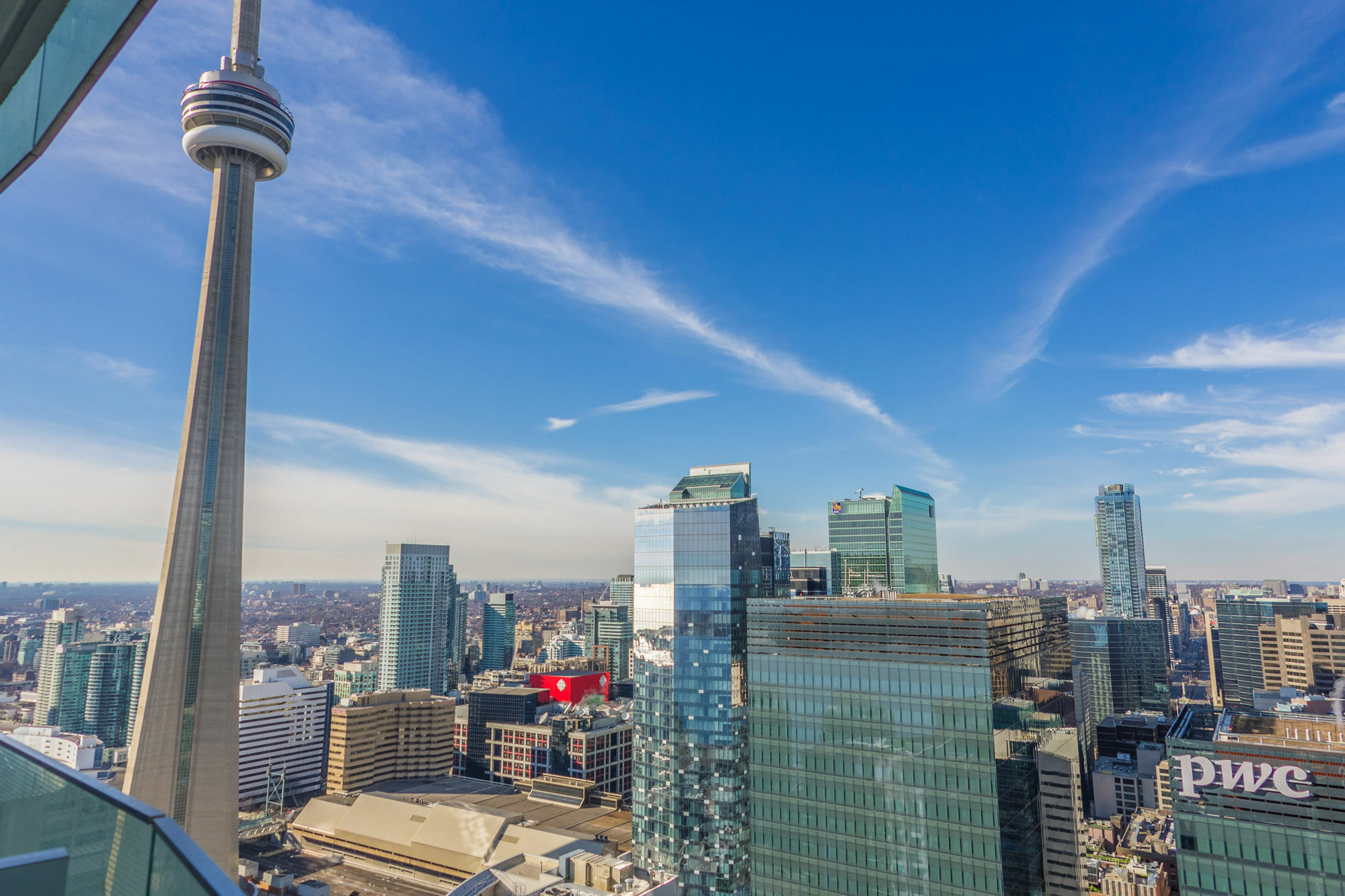 Aoc - High-rise - Cn Tower View 4*