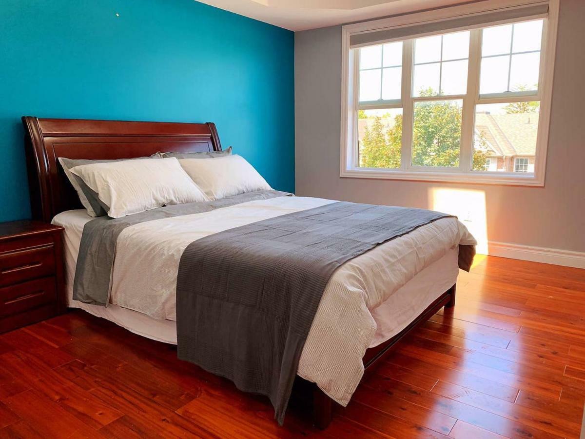 Homestay Nice With Private Bath In Mid Town *
