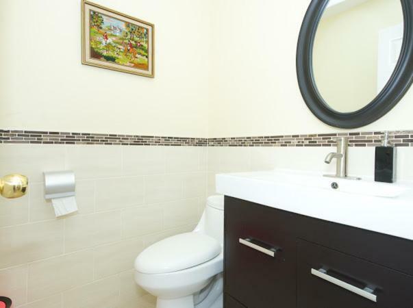 Cheerful Vacation House