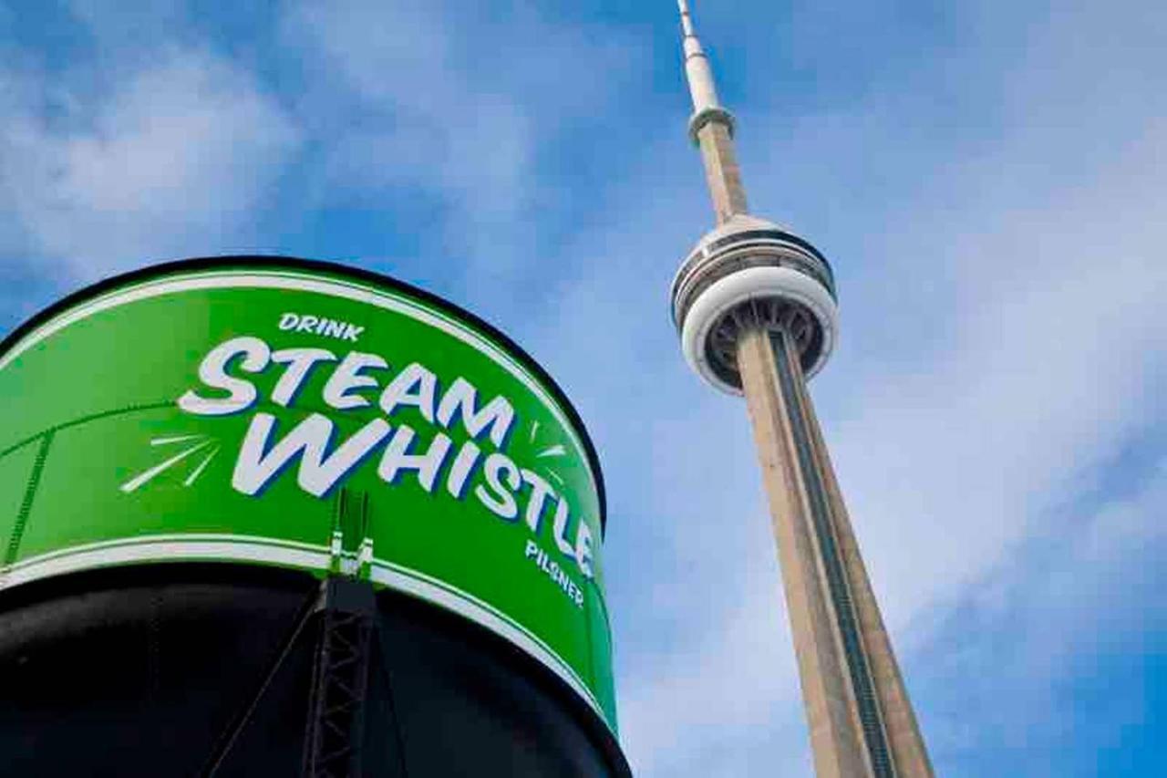 Luxury Adventure Cn Tower/mtcc/scotiabank Arena Apartment *
