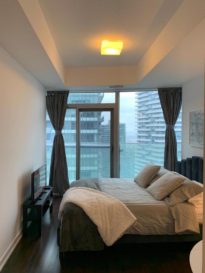 Lavish - New One Bedroom - Cn Tower * Toronto