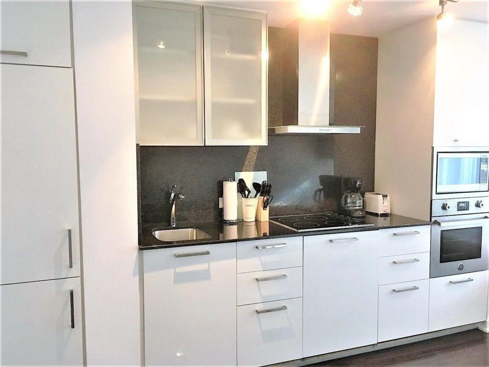 Lavish - New One Bedroom - Cn Tower Toronto