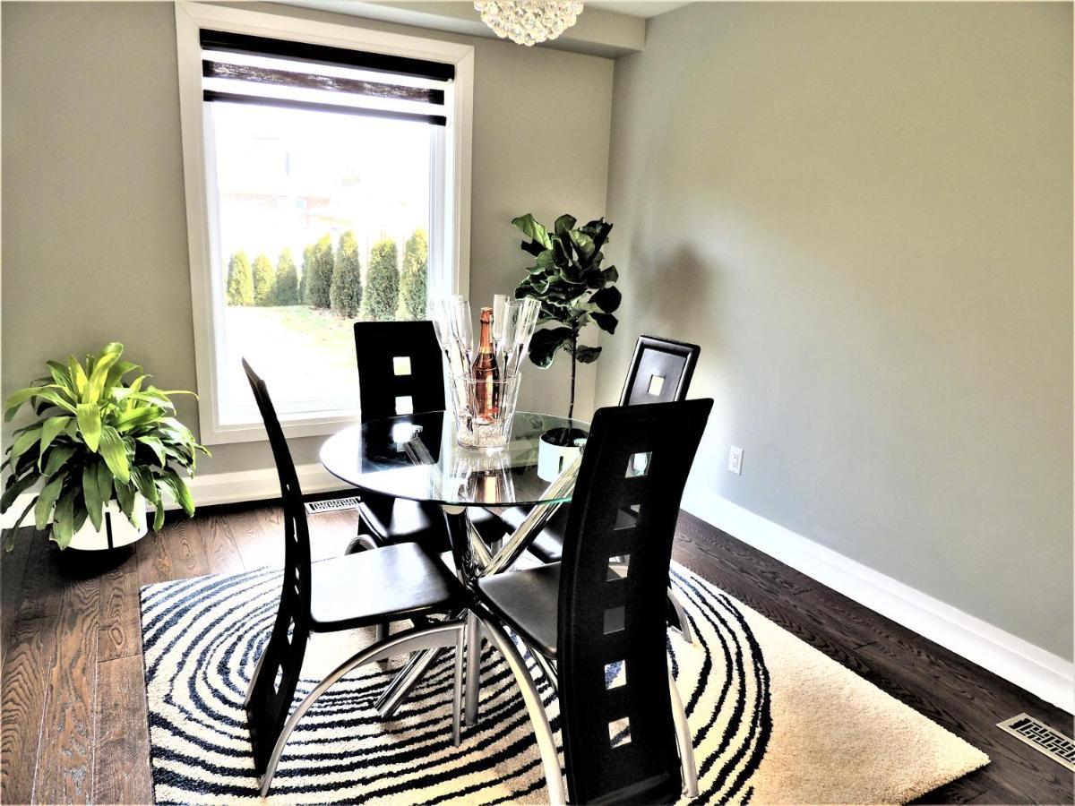 Iresidence In - 4 Bedroom Vacation Toronto