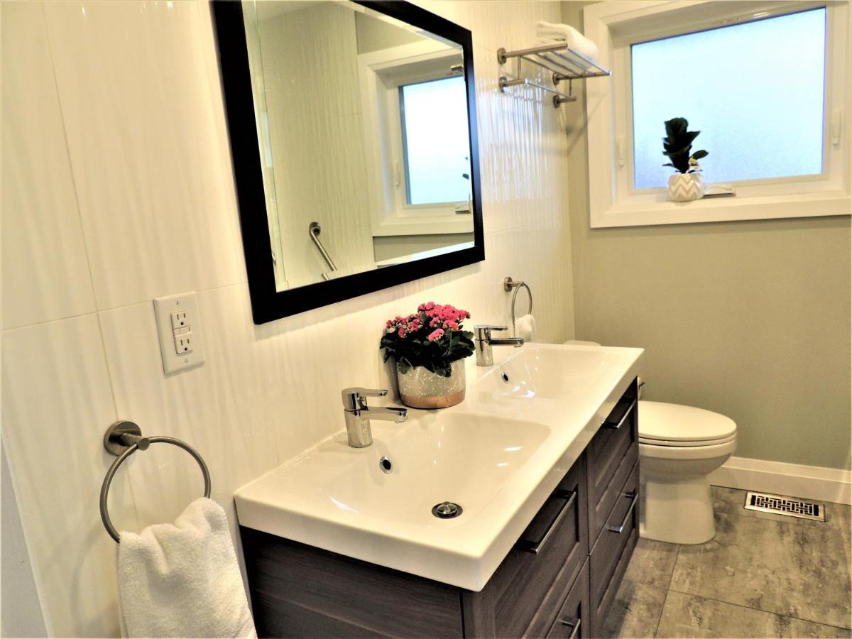 Iresidence In - 4 Bedroom Vacation * Toronto