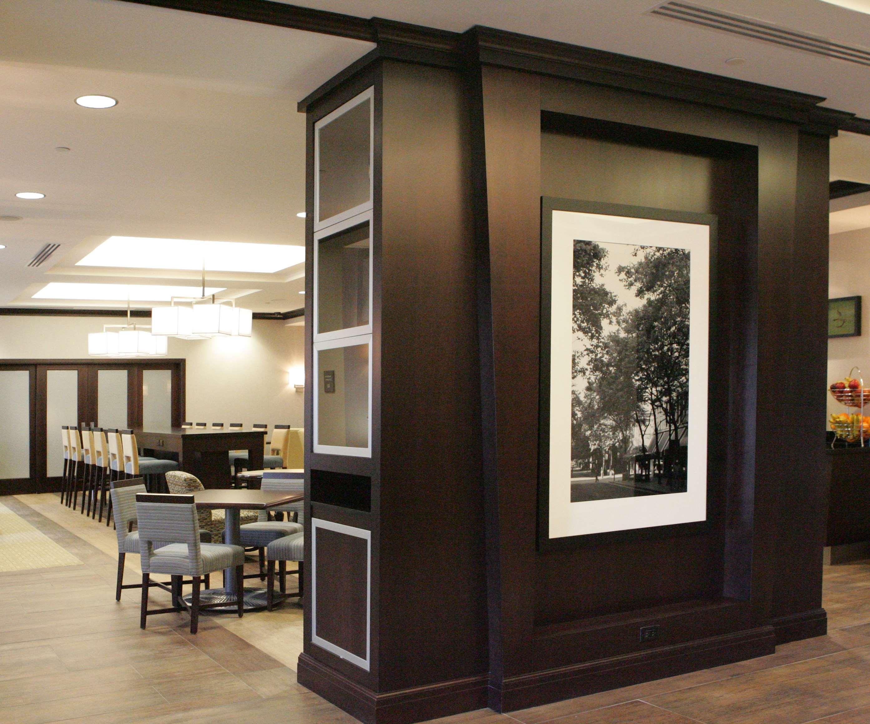 Hampton By Hilton Airport Corporate Centre Hotel 3*