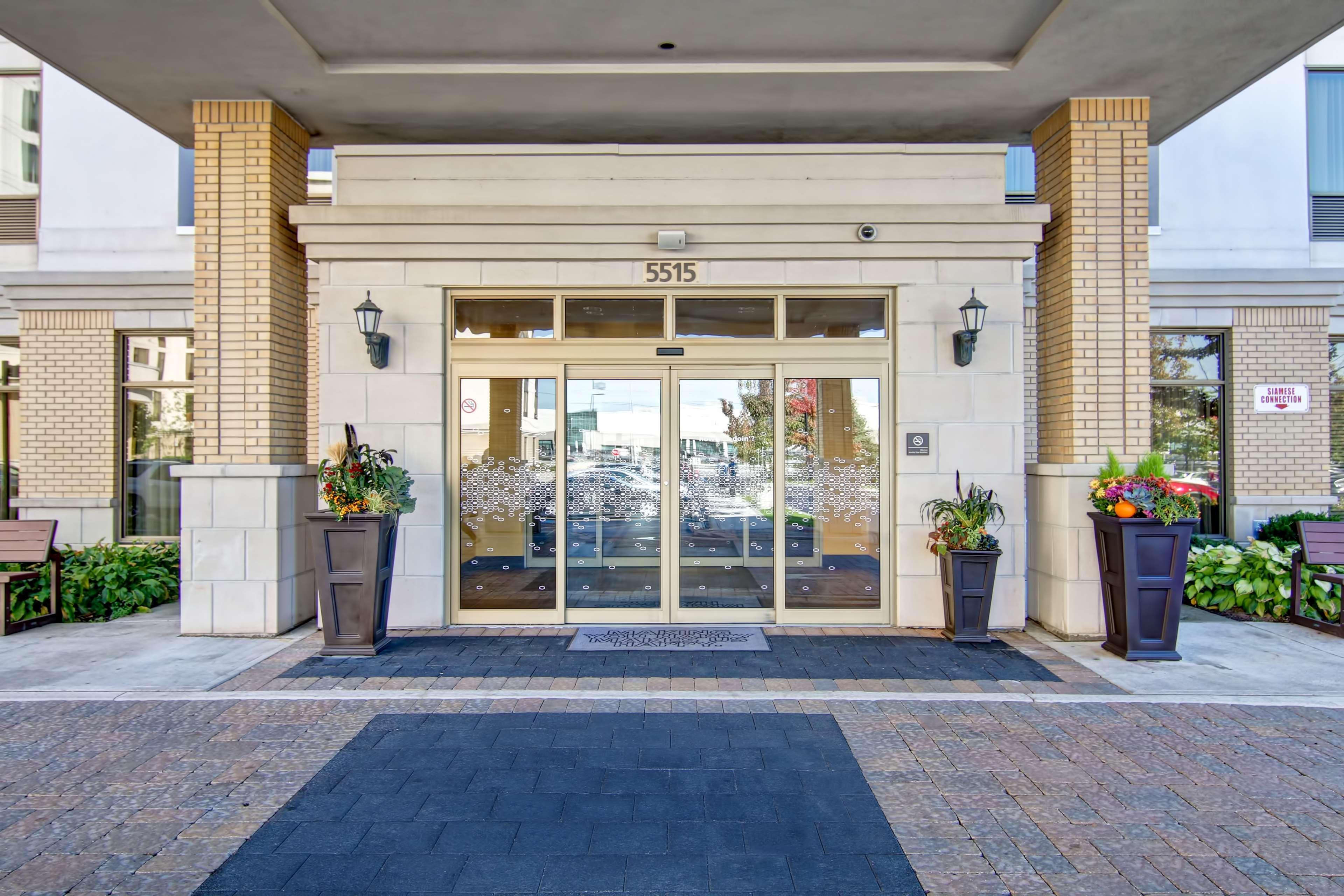 Hotel Hampton By Hilton Airport Corporate Centre
