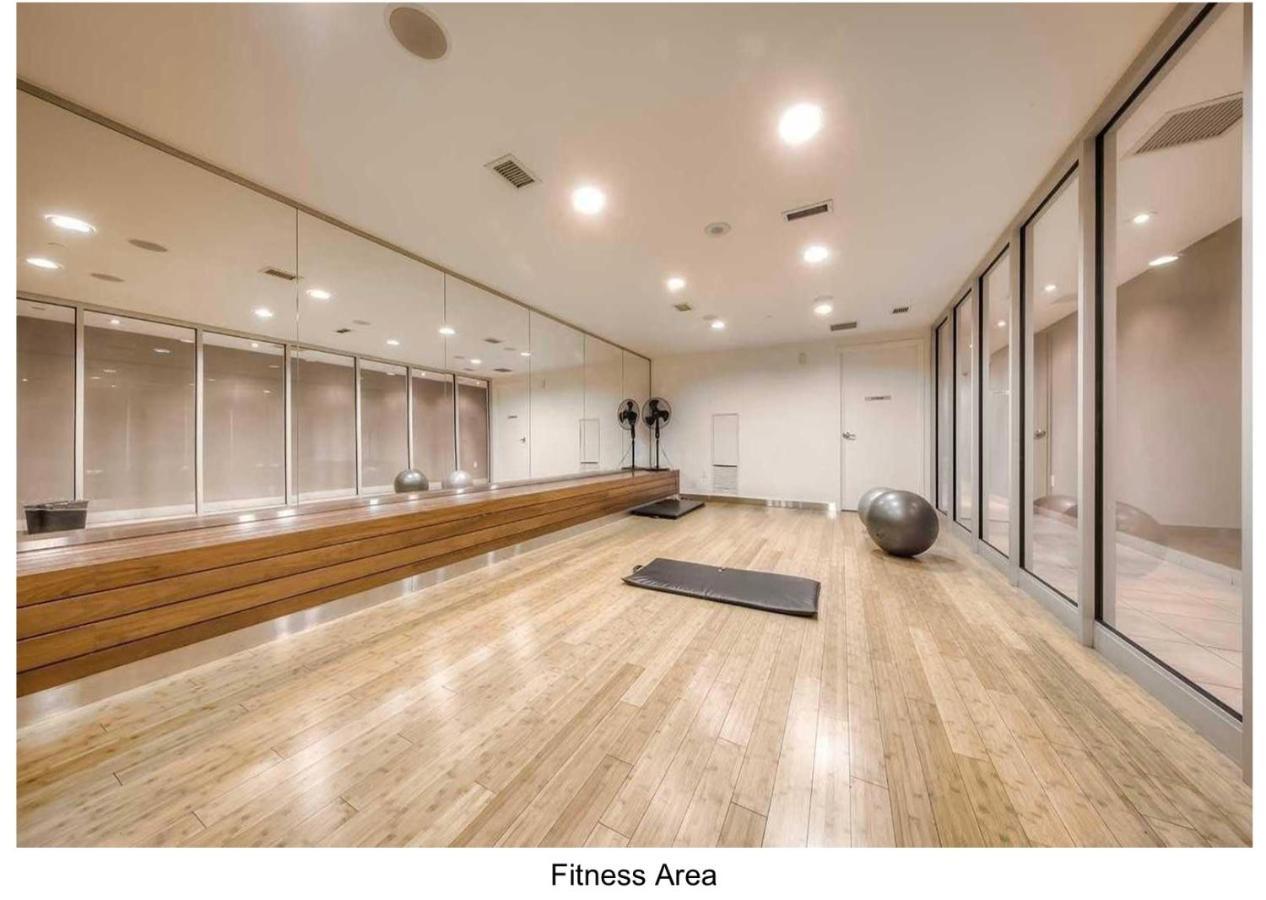 Three Br Step To Cn Tower Rogers Center With Free Parking 5* Toronto
