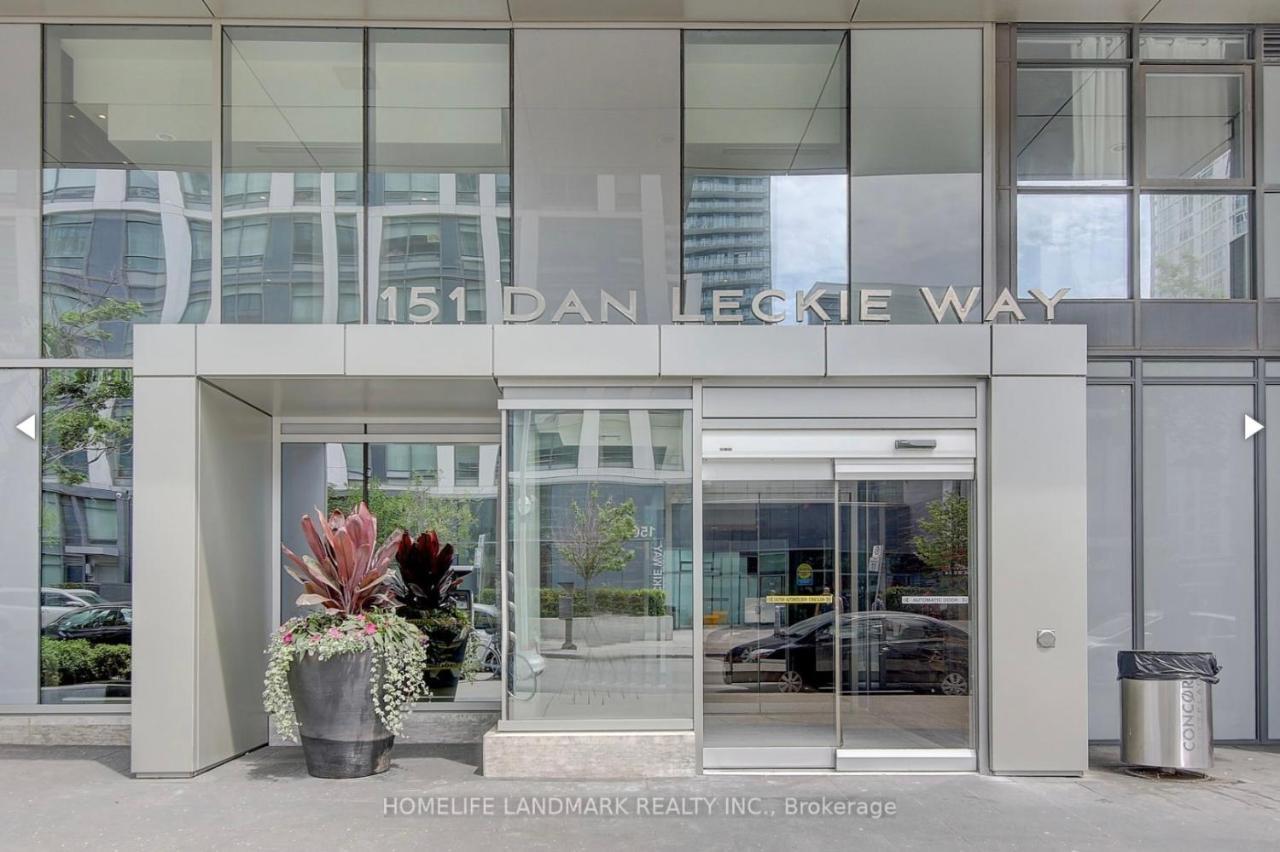 Three Br Step To Cn Tower Rogers Center With Free Parking 5* Toronto