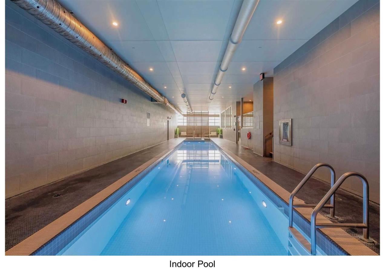 Three Br Step To Cn Tower Rogers Center With Free Parking Hotel