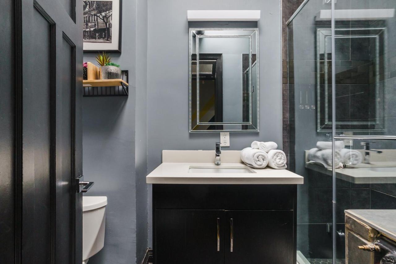 Hotel Queen Street Lofts Toronto