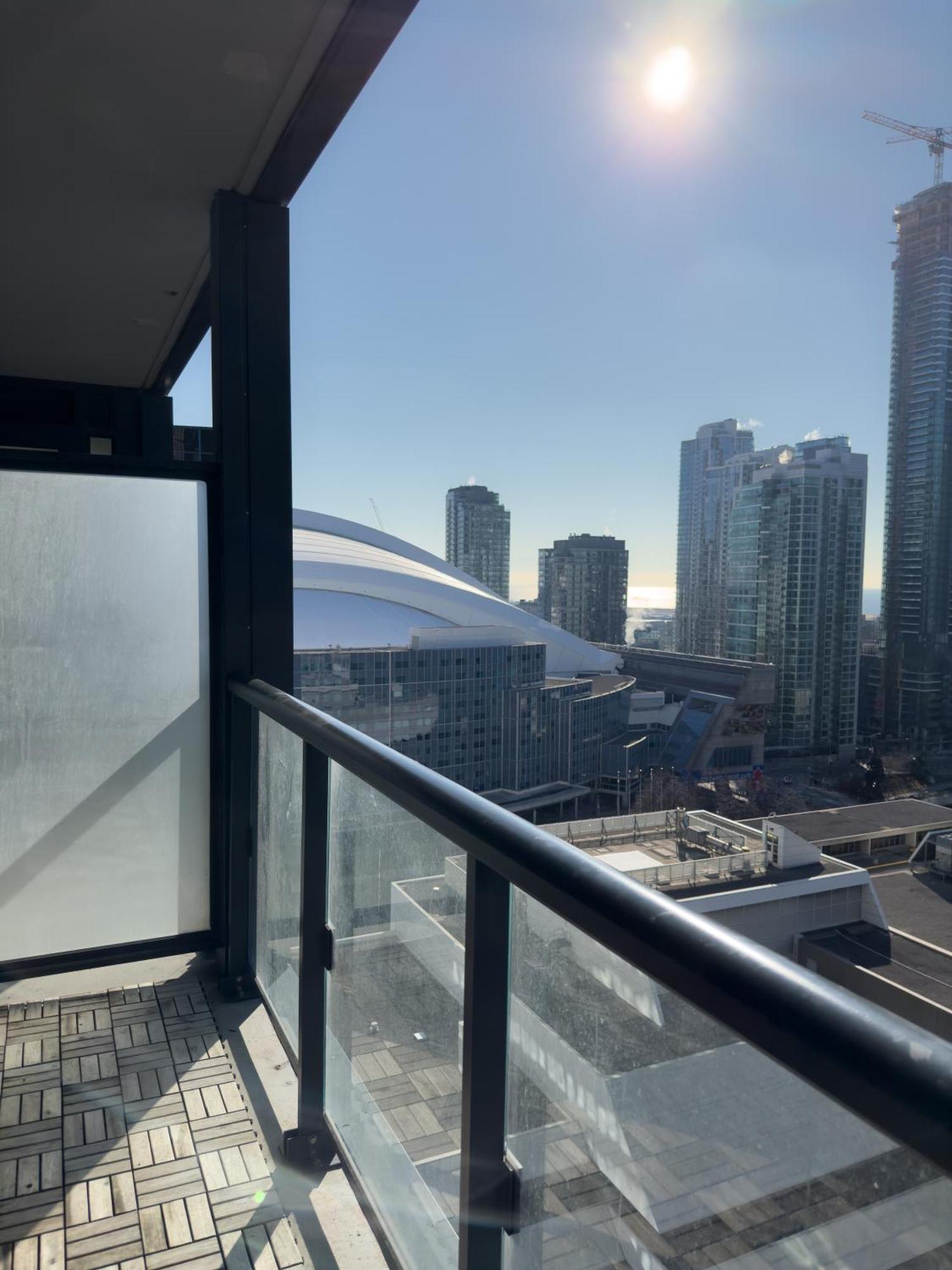 Apartment 300 Front Suites - Two Beds With Free Parking
