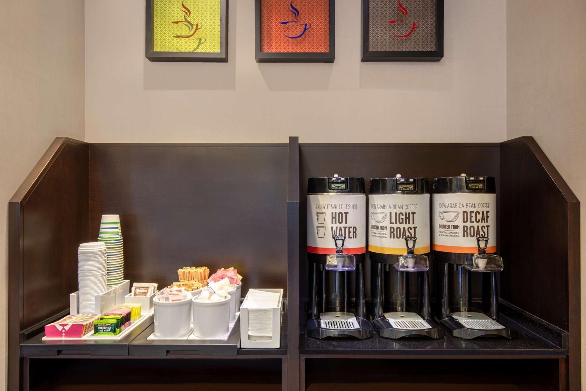Hotel Hampton By Hilton Airport Corporate Centre