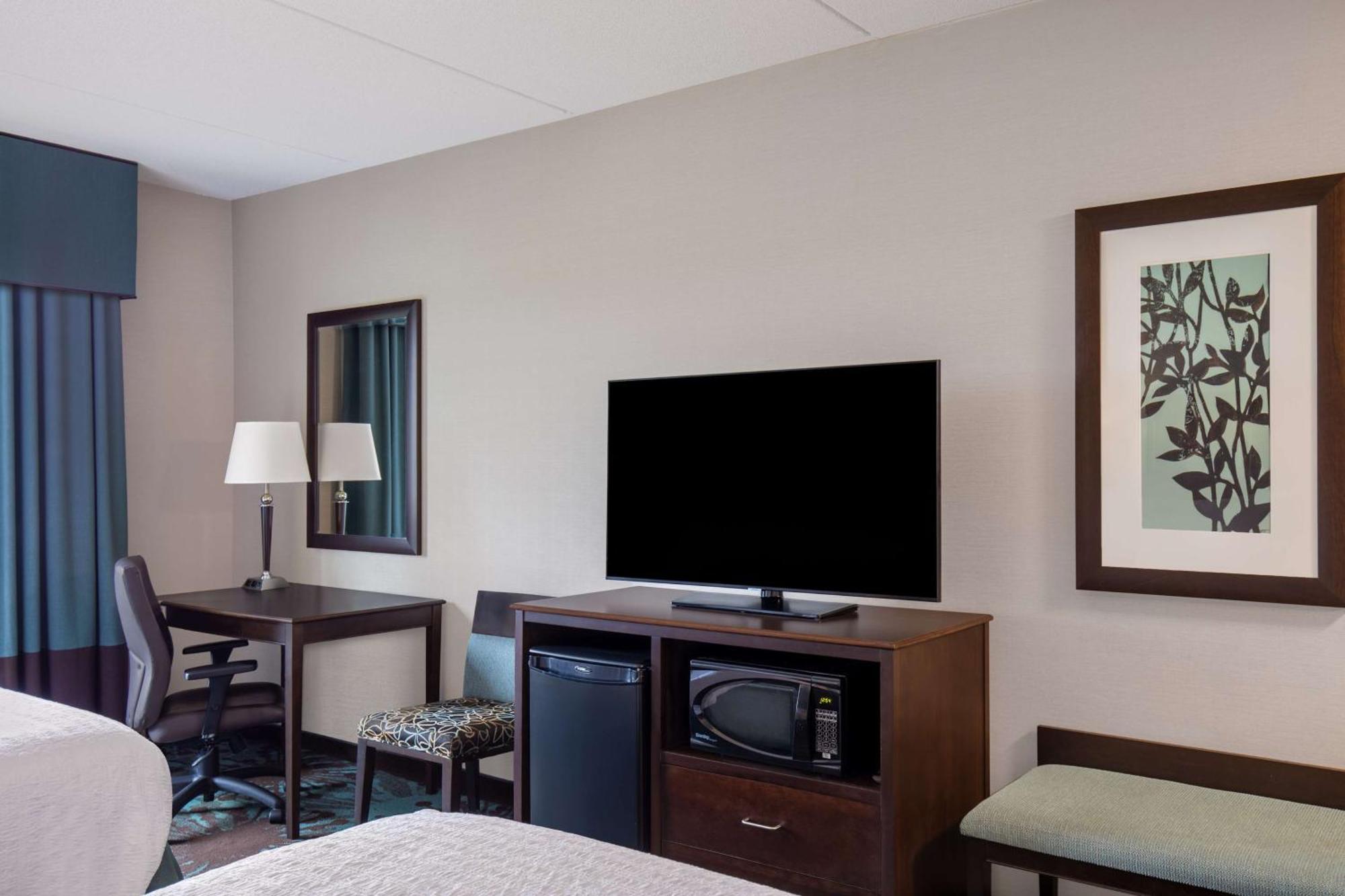Hampton By Hilton Airport Corporate Centre Hotel 3*