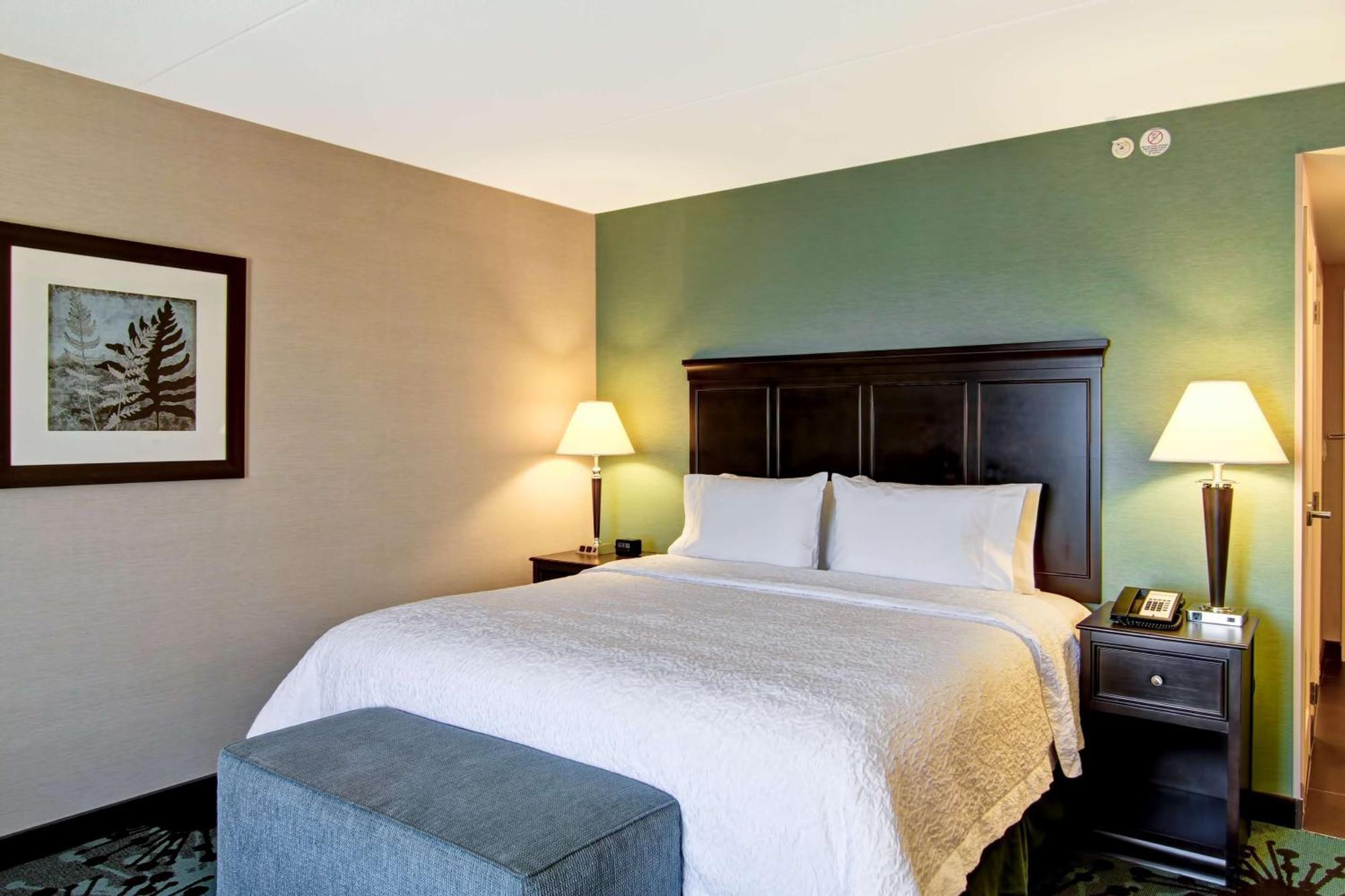 Hampton By Hilton Airport Corporate Centre 3* Toronto