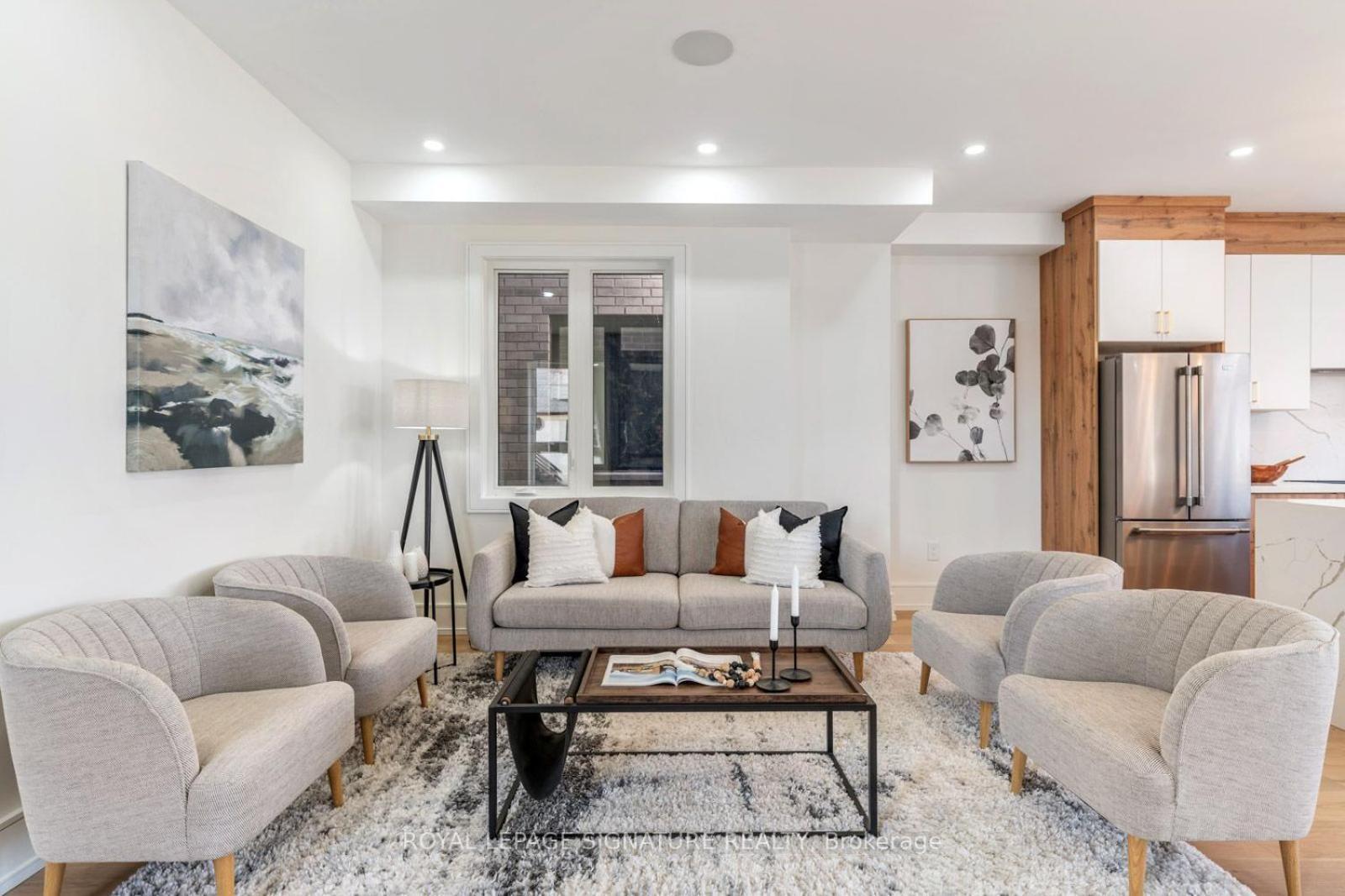 Villa Luxury Duplex House In Scarborough