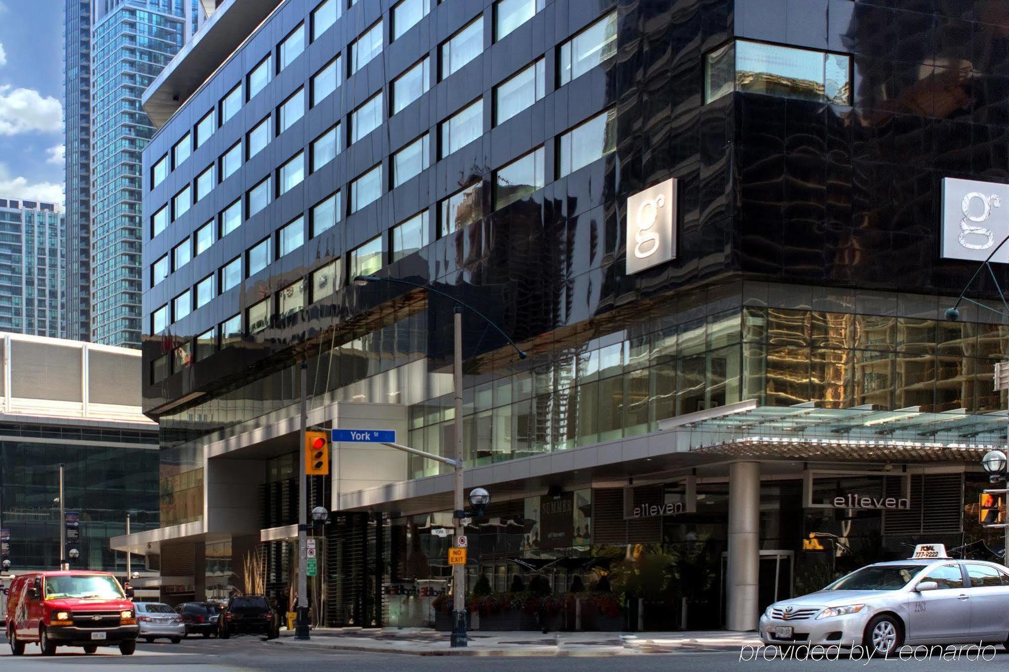 Hotel Le Germain Maple Leaf Square 4*